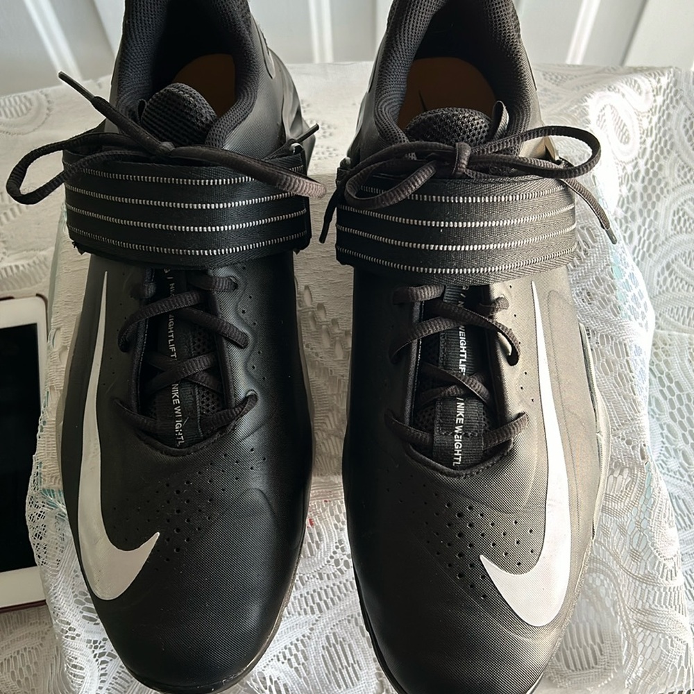 Nike Savaleos Weightlifting Shoes.